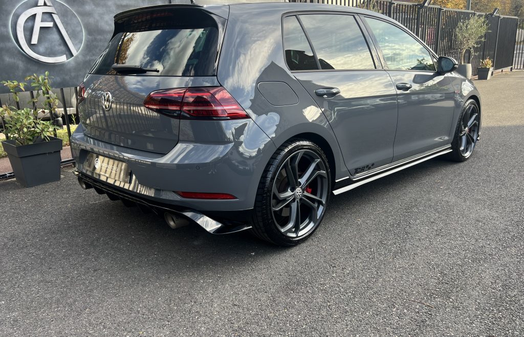 VW Golf VII GTI TCR