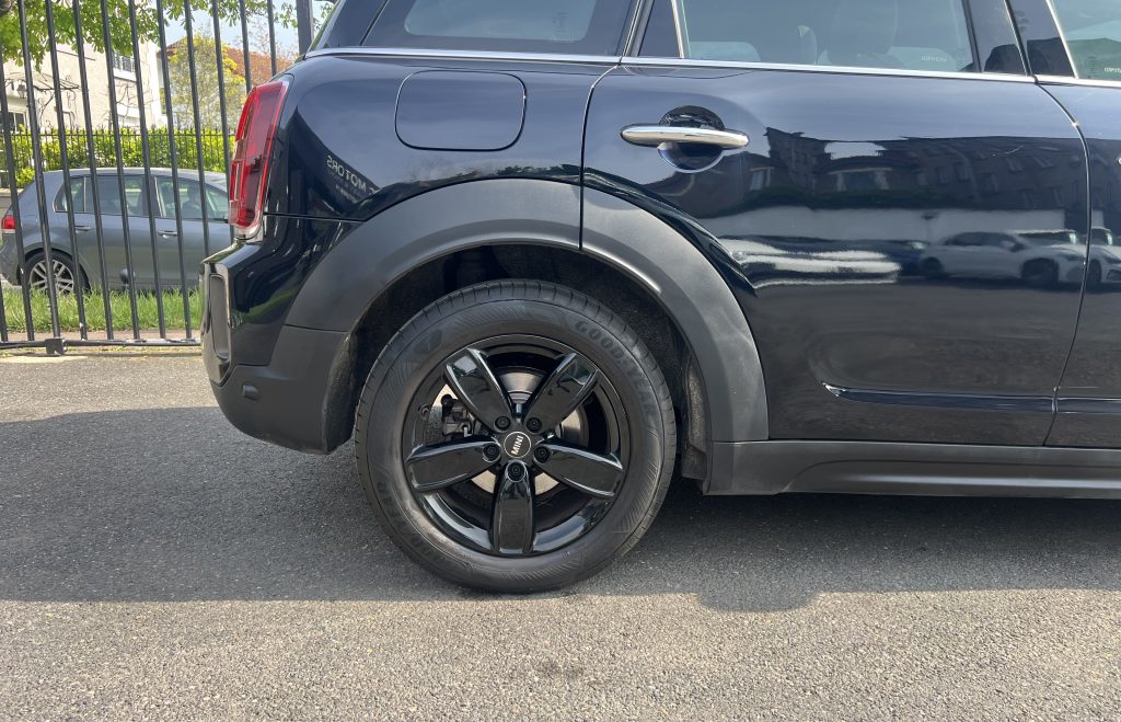 Mini COUNTRYMAN Cooper
