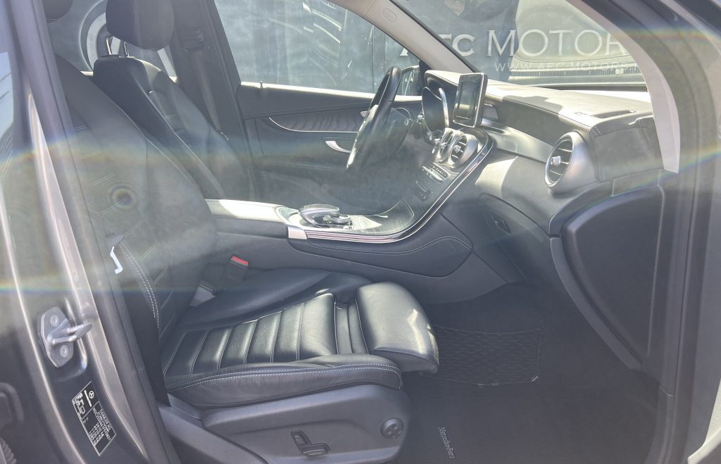 Mercedes GLC