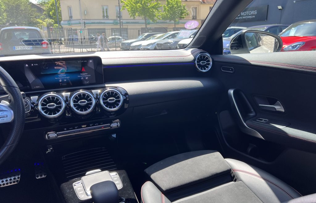 Mercedes CLA